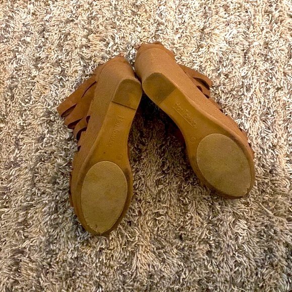 Hot Tomato Brown Wedges - 9 - Picture 4 of 4